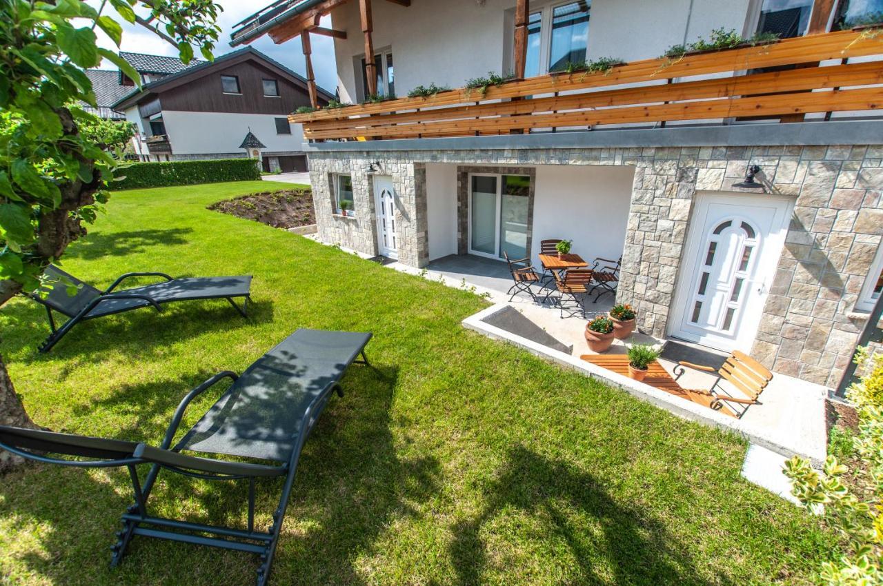 Apartments Ursus Bled Exterior photo